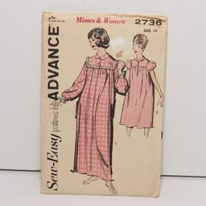 Vintage Nightgown Advance Pattern 2736 Size 14 Two lengths UNCUT